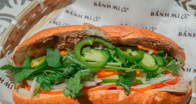 BÀNH MÌ ÓI — Mui Tàu Signature bánh mì