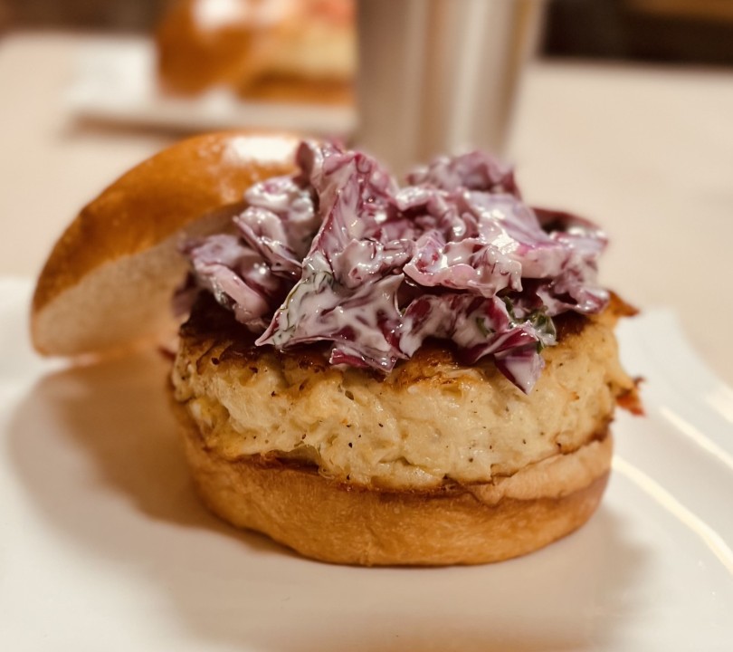 FishScale: True Blue Maryland Crab Burger