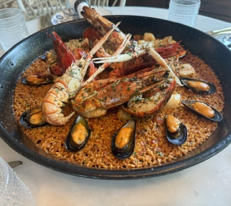 Del Mar: Seafood Paella