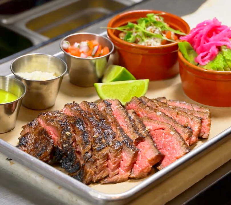 Lulu’s Wine Garden: Carne Asada Tacos